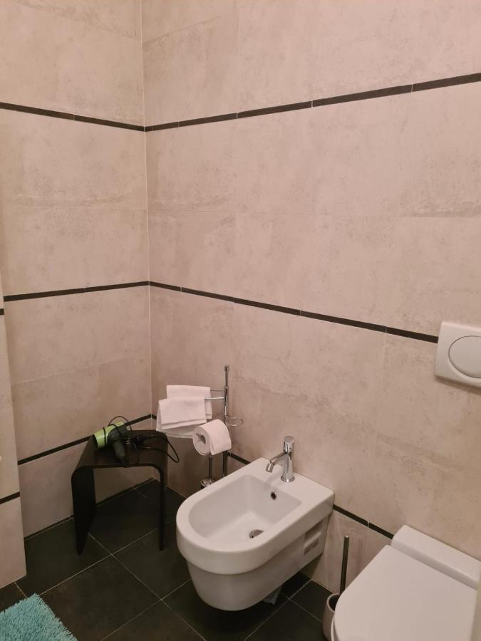 Piazza Italia Luxury Apartment Chianciano Terme Bagian luar foto