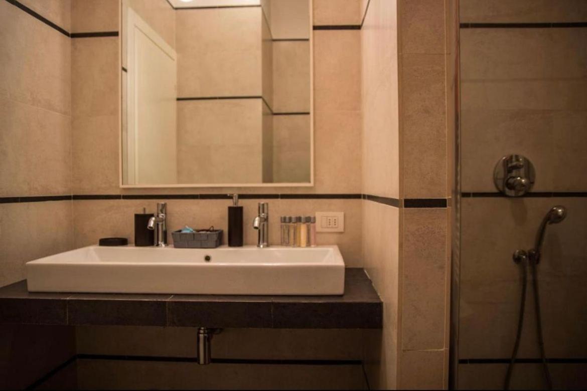 Piazza Italia Luxury Apartment Chianciano Terme Bagian luar foto