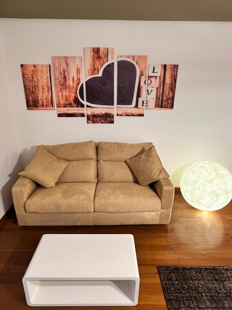Piazza Italia Luxury Apartment Chianciano Terme Bagian luar foto